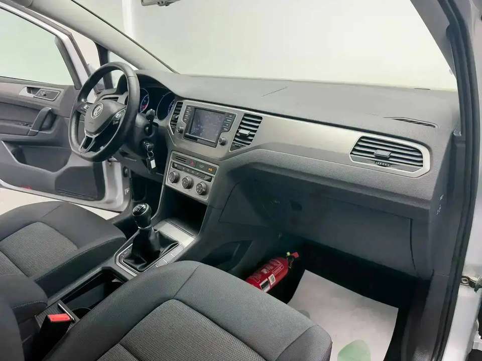 Volkswagen Golf Sportsvan - Imagem 10