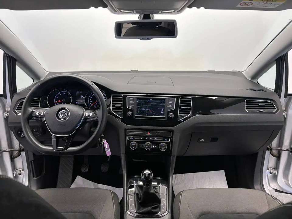 Volkswagen Golf Sportsvan - Imagem 8