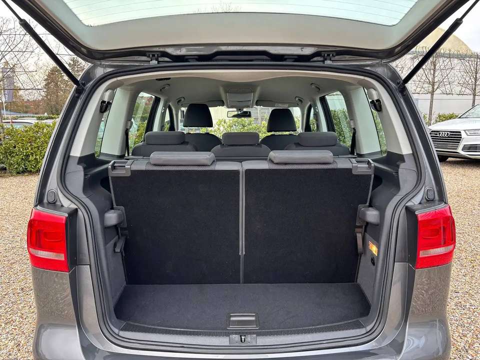 Volkswagen Touran - Imagem 6