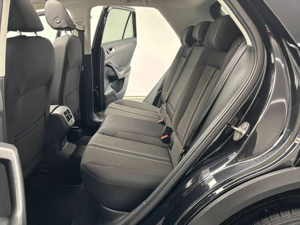 Volkswagen T-Roc - Imagem 13
