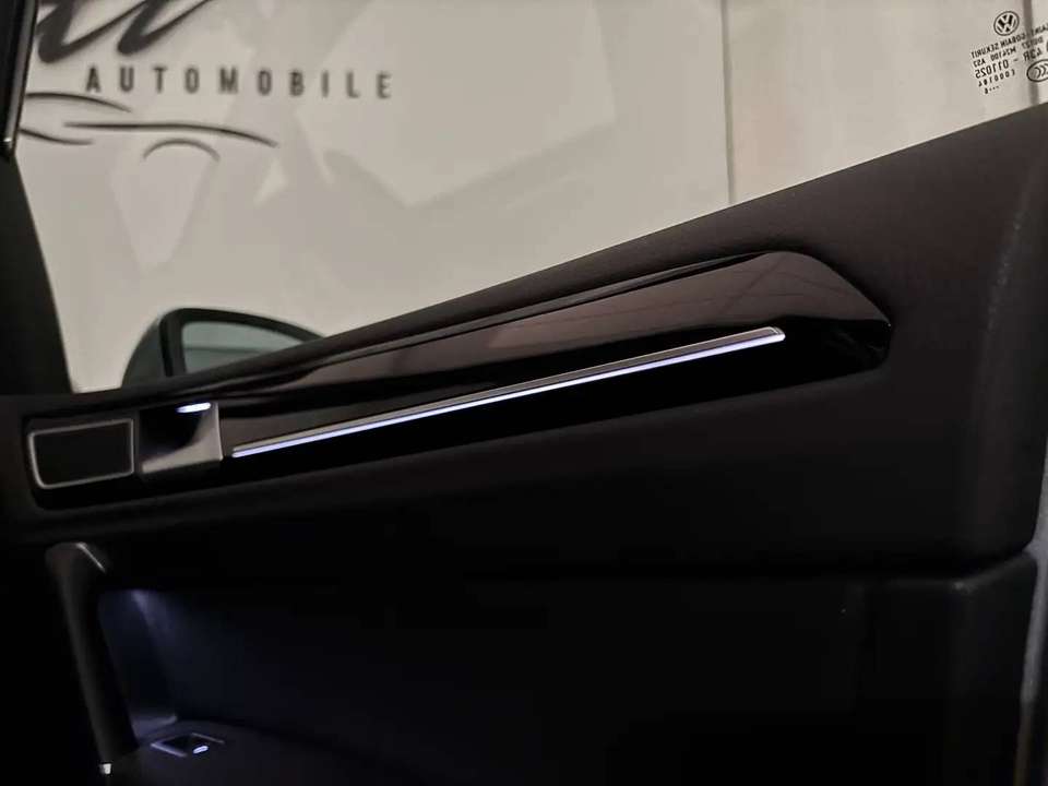 Volkswagen Golf Sportsvan - Imagem 15