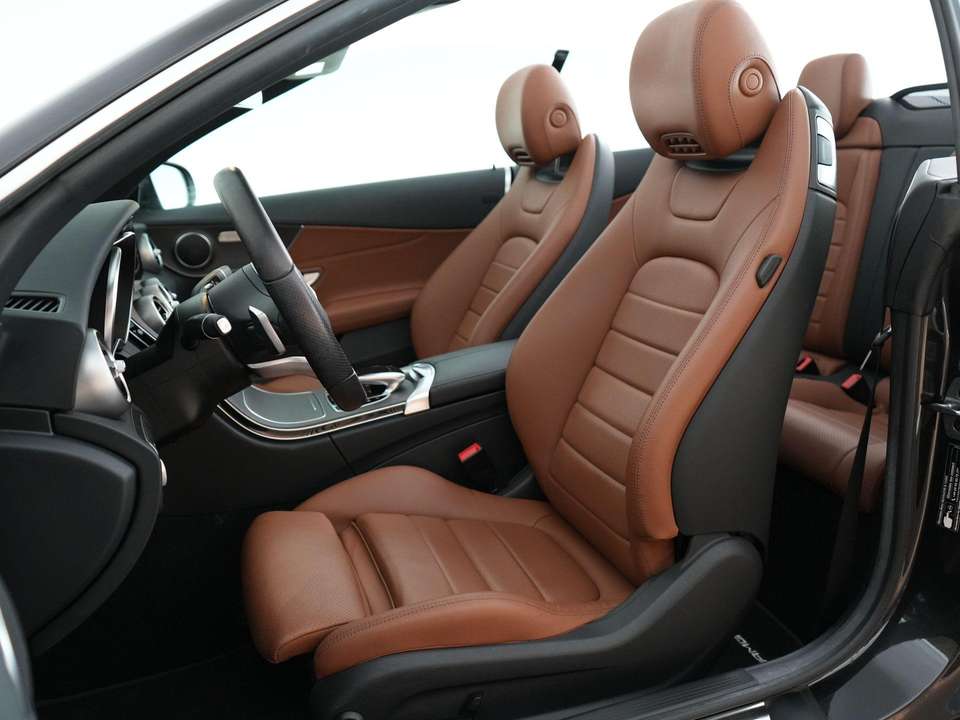 Mercedes-Benz C 180 - Imagem 9