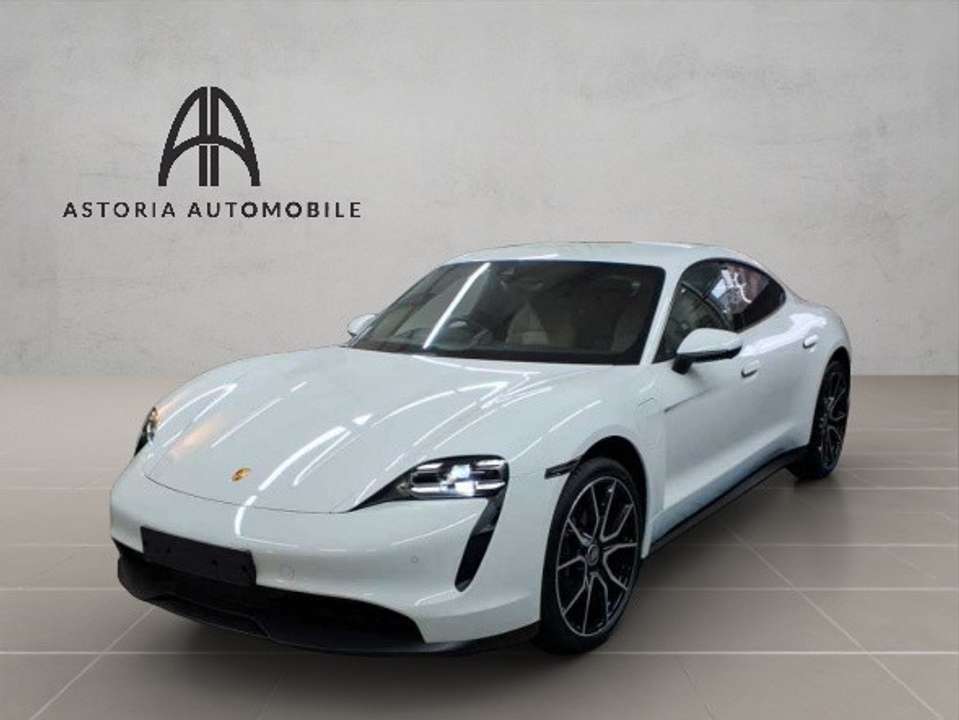 Porsche Taycan - Imagem 1