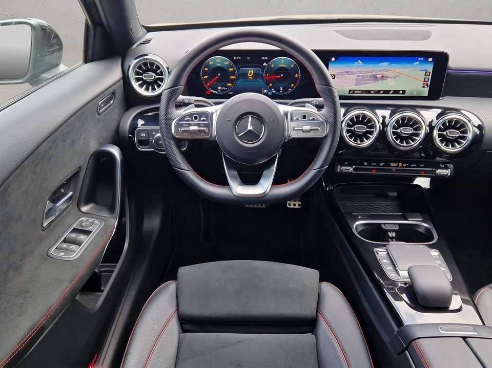 Mercedes-Benz A 220 - Imagem 4