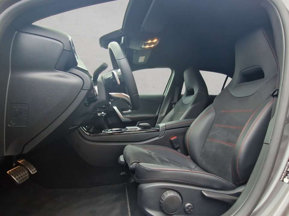 Mercedes-Benz A 220 - Imagem 5