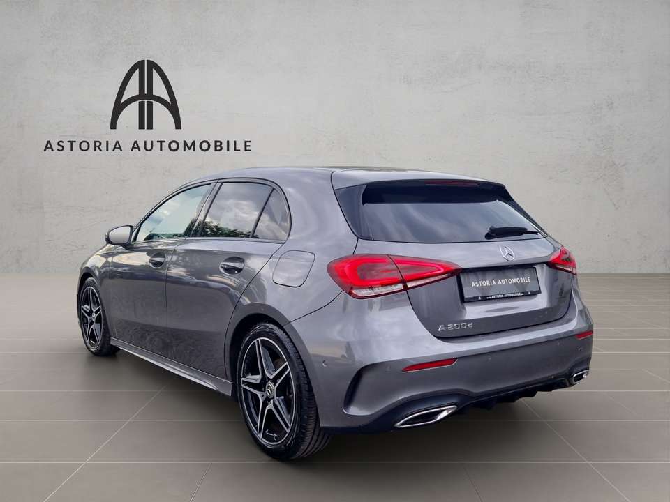 Mercedes-Benz A 220 - Imagem 10