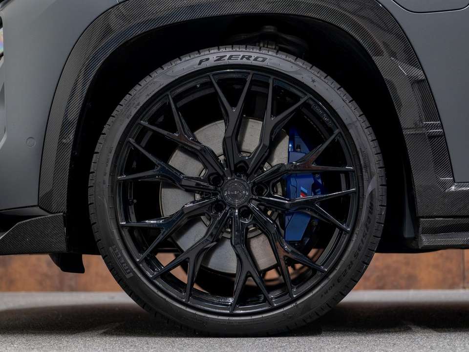 BMW XM - Imagem 15