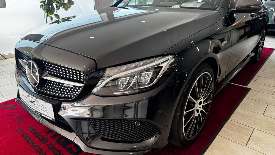 Mercedes-Benz C 43 AMG - Imagem 2