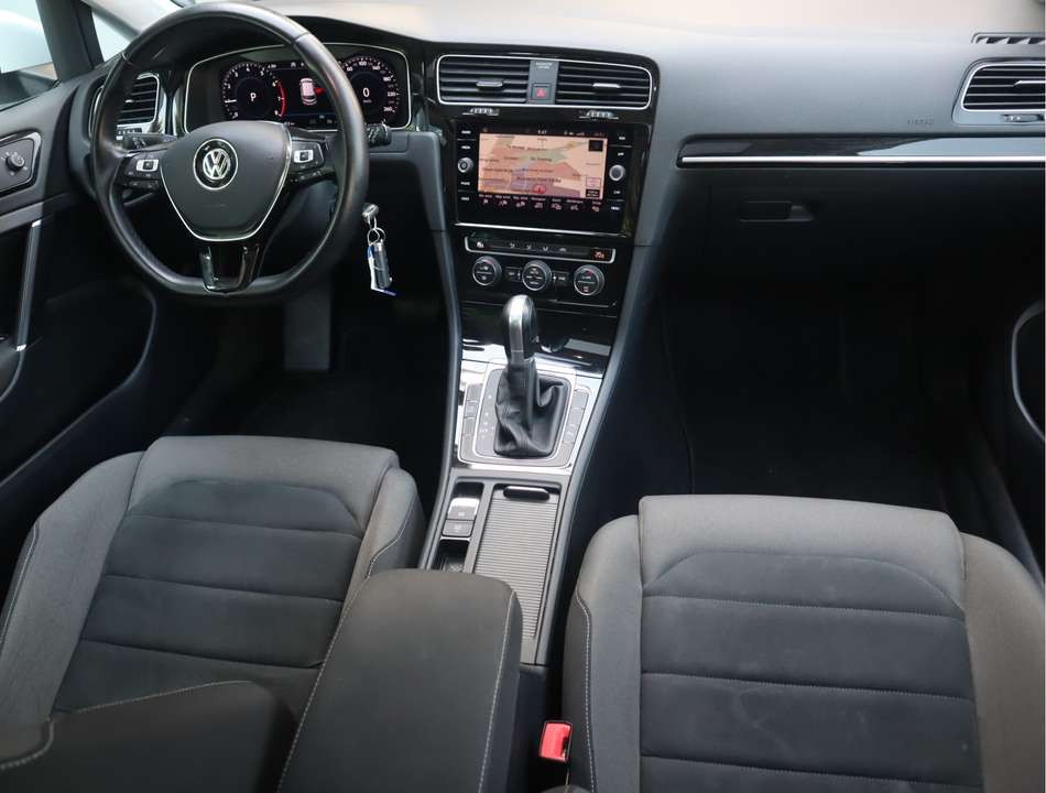 Volkswagen Golf - Imagem 3