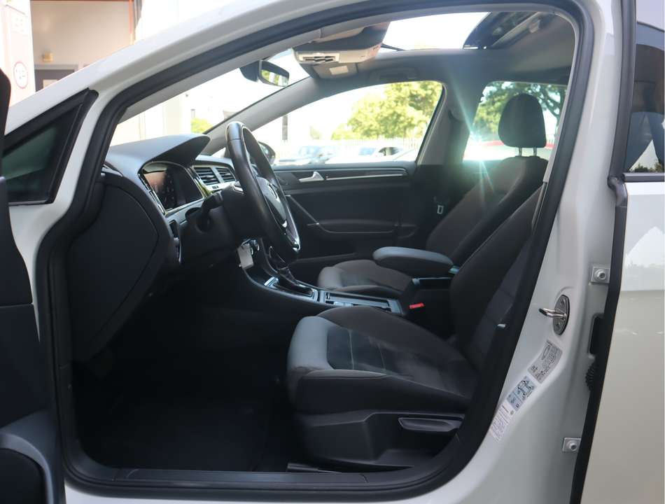 Volkswagen Golf - Imagem 19