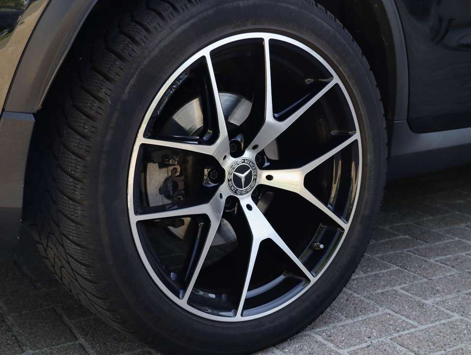 Mercedes-Benz GLC 200 - Imagem 8