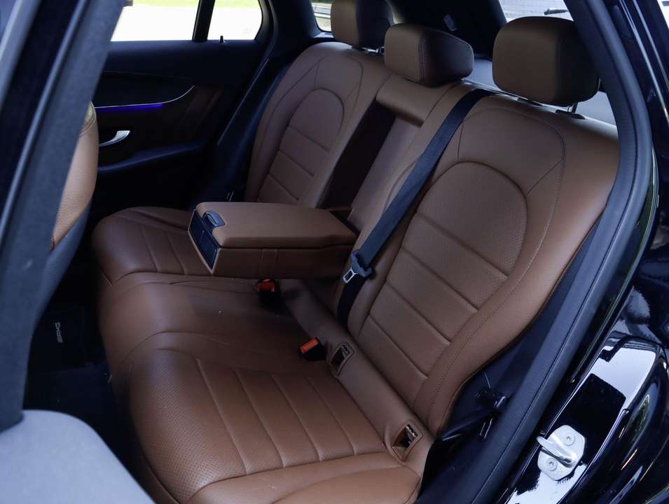 Mercedes-Benz GLC 200 - Imagem 13