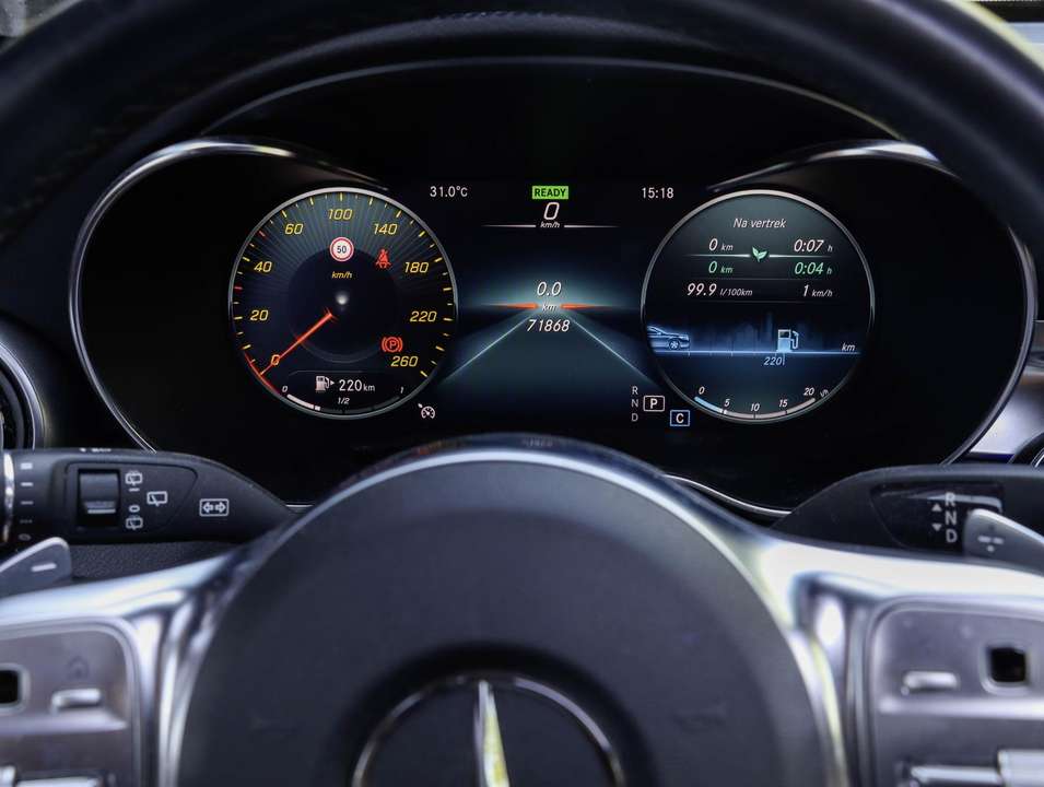 Mercedes-Benz GLC 200 - Imagem 17