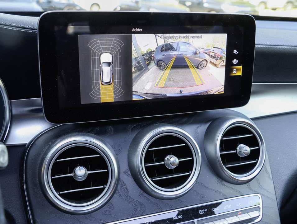 Mercedes-Benz GLC 200 - Imagem 19