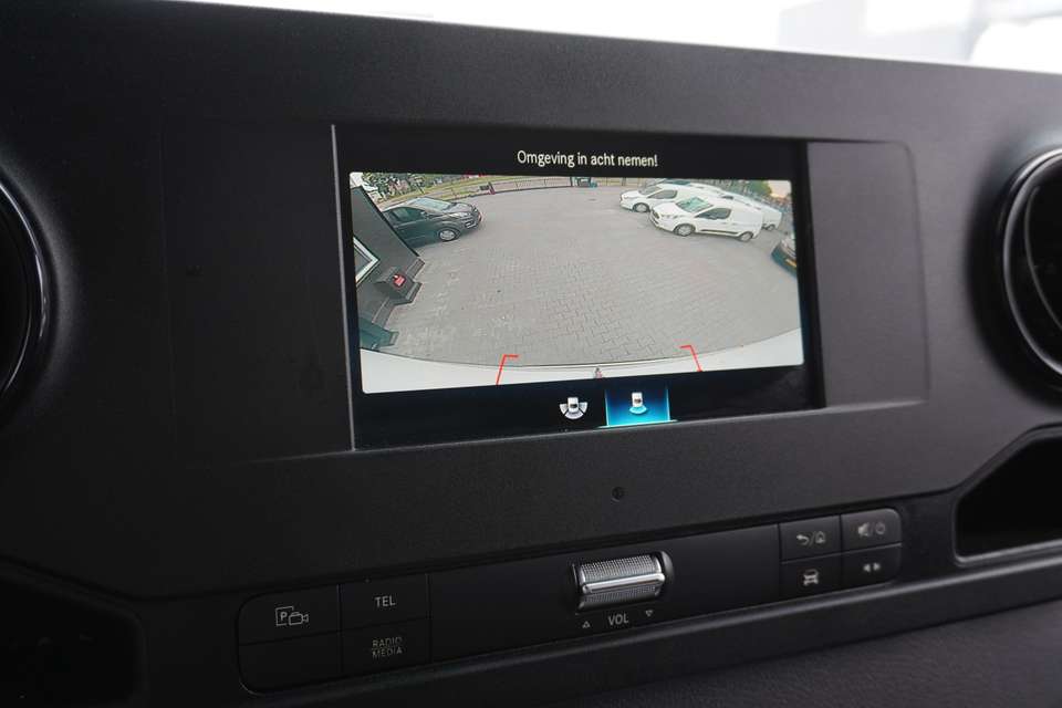 Mercedes-Benz Sprinter - Imagem 12