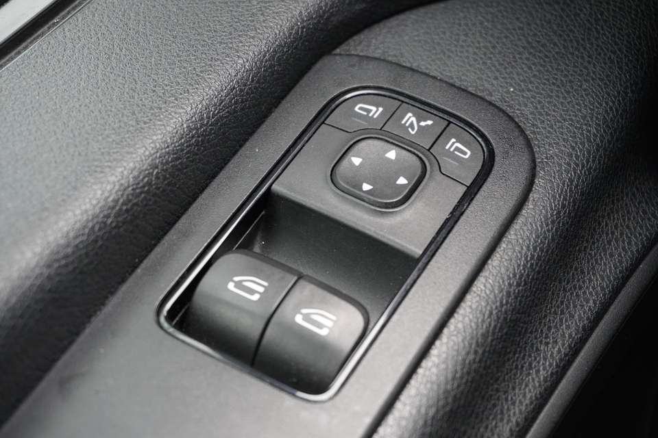 Mercedes-Benz Sprinter - Imagem 17