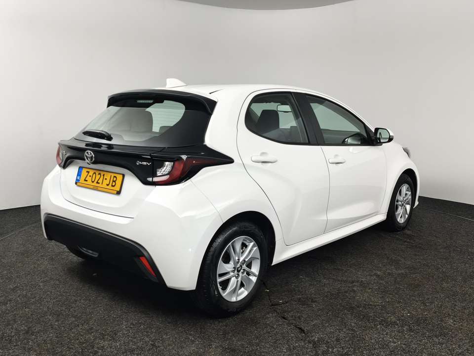 Toyota Yaris - Imagem 2