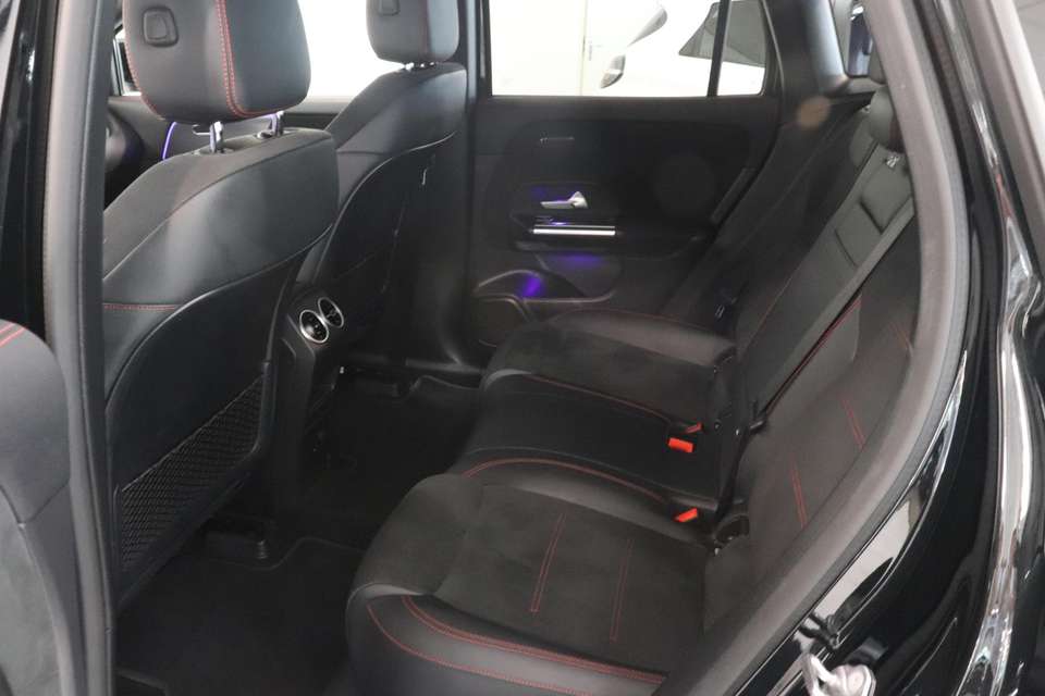 Mercedes-Benz EQA 250 - Imagem 9