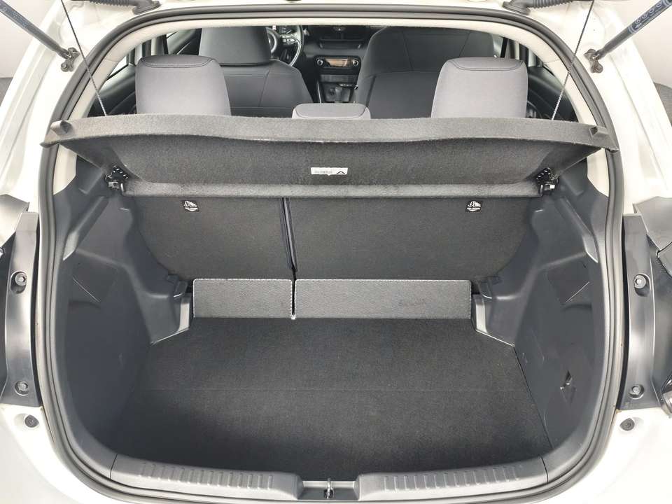 Toyota Yaris - Imagem 9