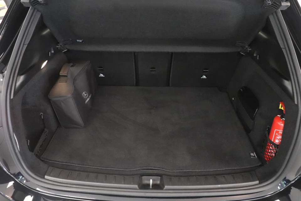Mercedes-Benz EQA 250 - Imagem 10