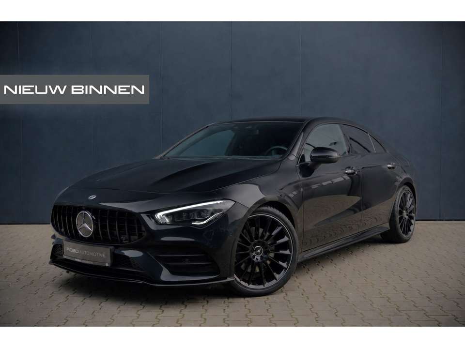 Mercedes-Benz CLA 180 - Imagem 1