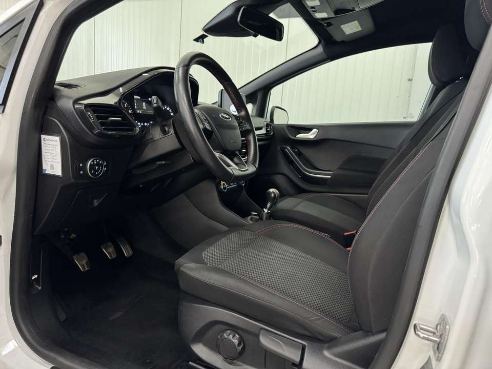 Ford Fiesta - Imagem 6