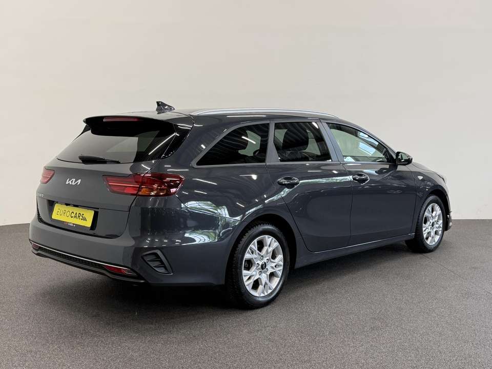 Kia Ceed SW / cee'd SW - Imagem 8