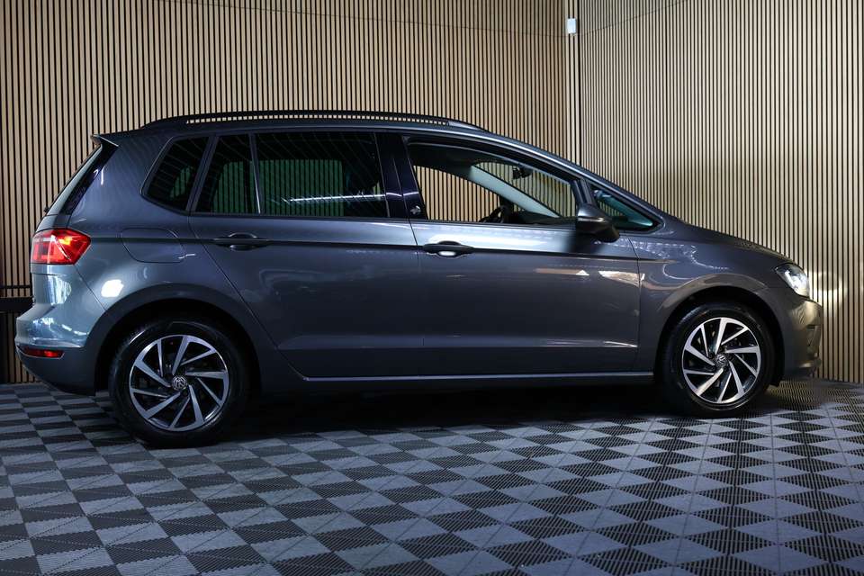 Volkswagen Golf Sportsvan - Imagem 5