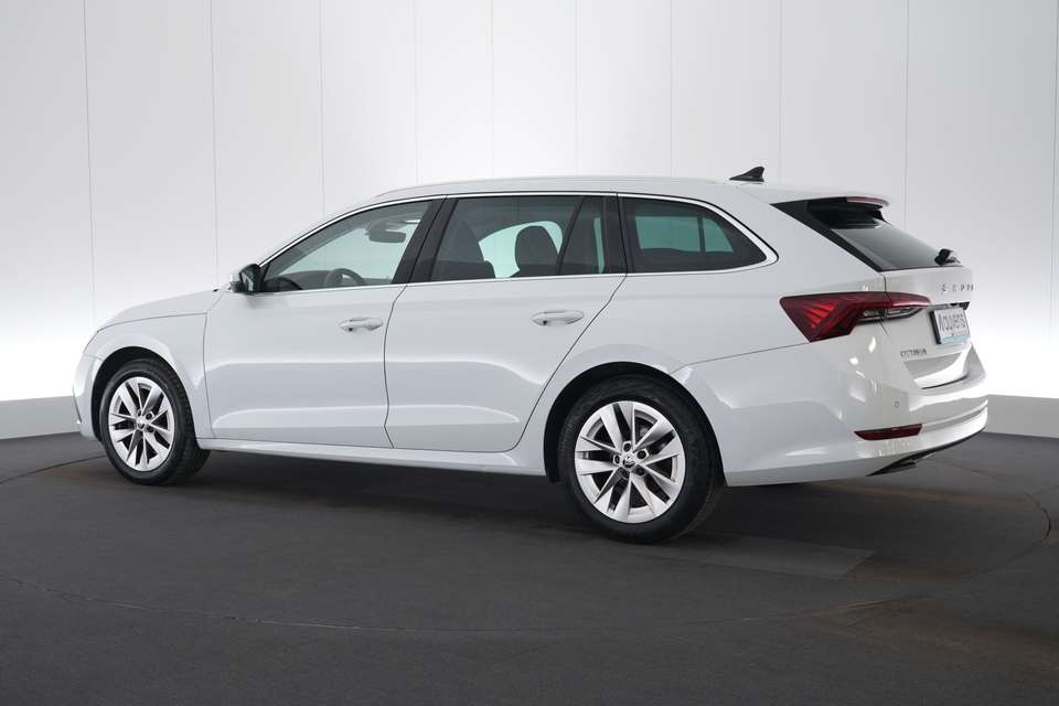 Skoda Octavia - Imagem 1
