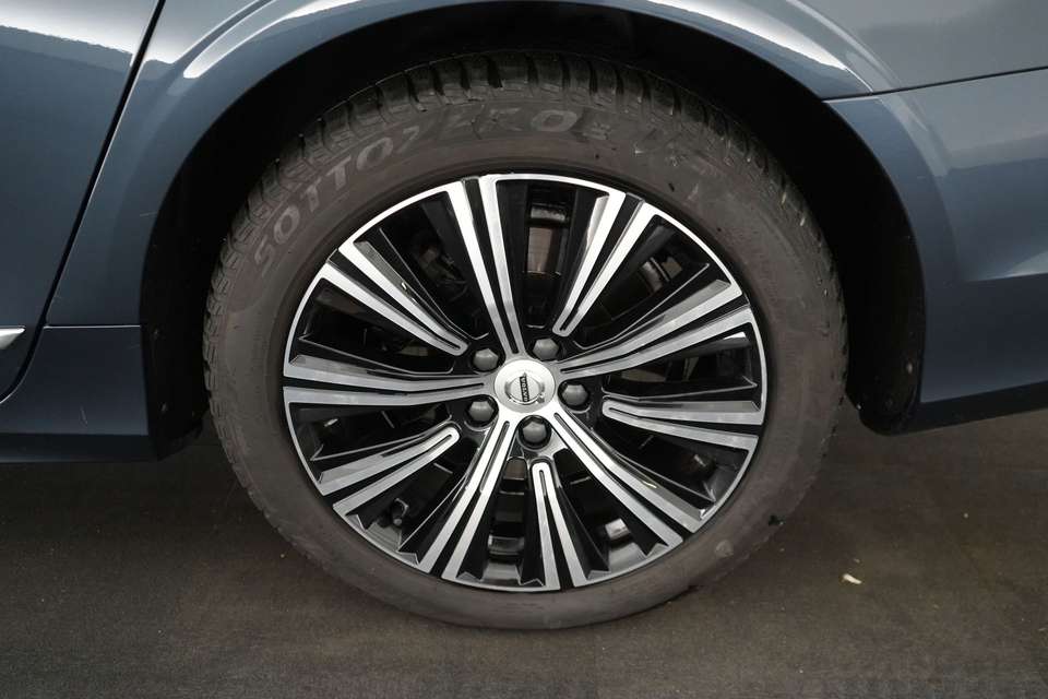 Volvo V90 - Imagem 12