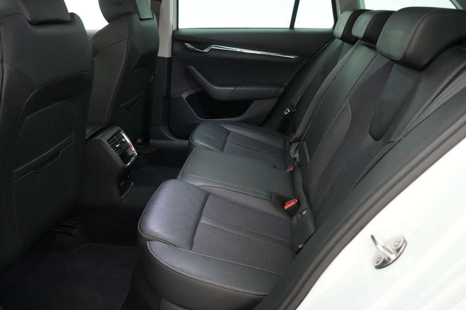 Skoda Octavia - Imagem 14