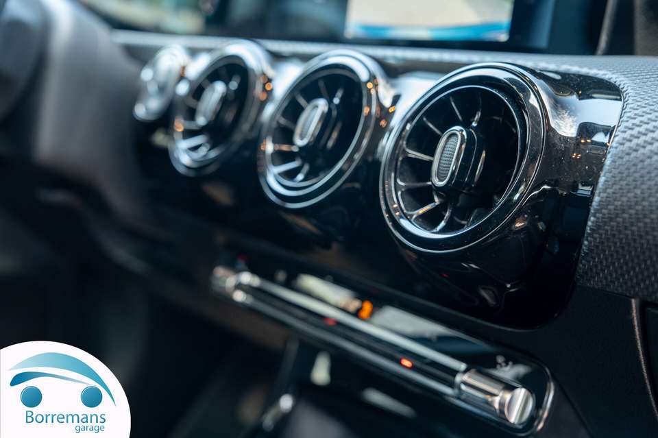 Mercedes-Benz A 160 - Imagem 13