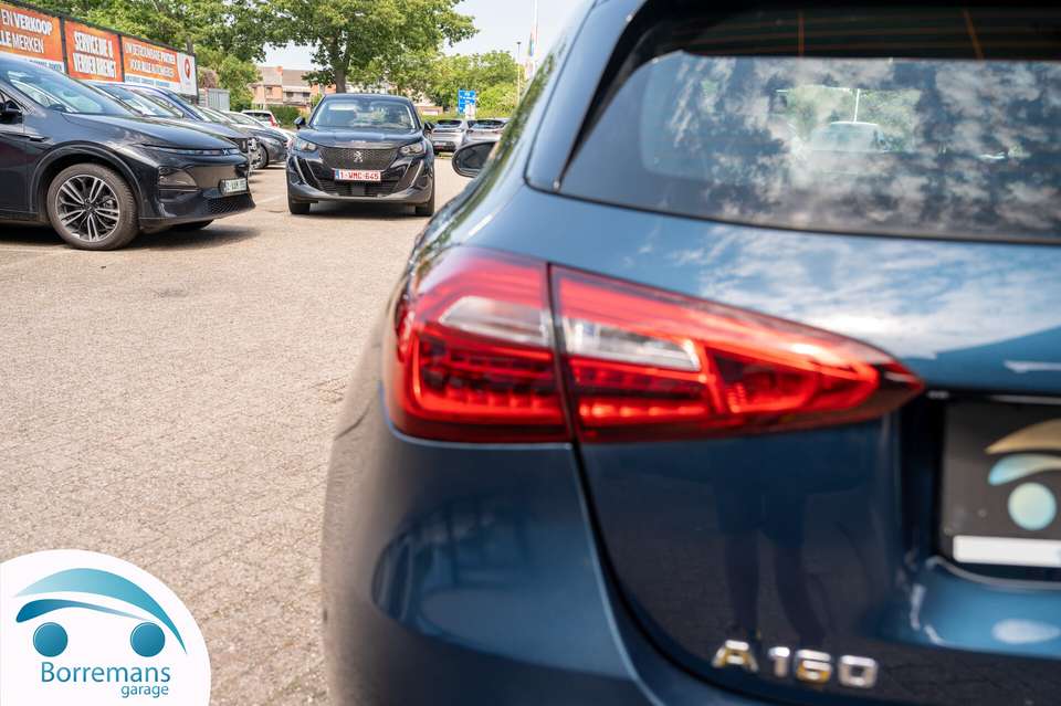 Mercedes-Benz A 160 - Imagem 15