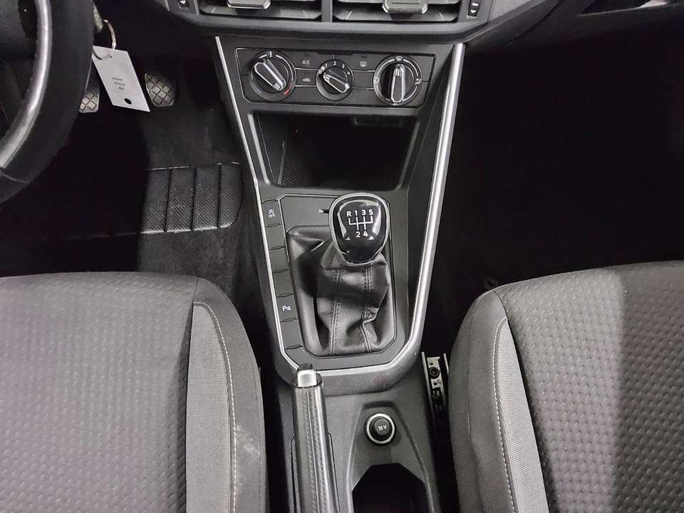 Volkswagen Polo - Imagem 6