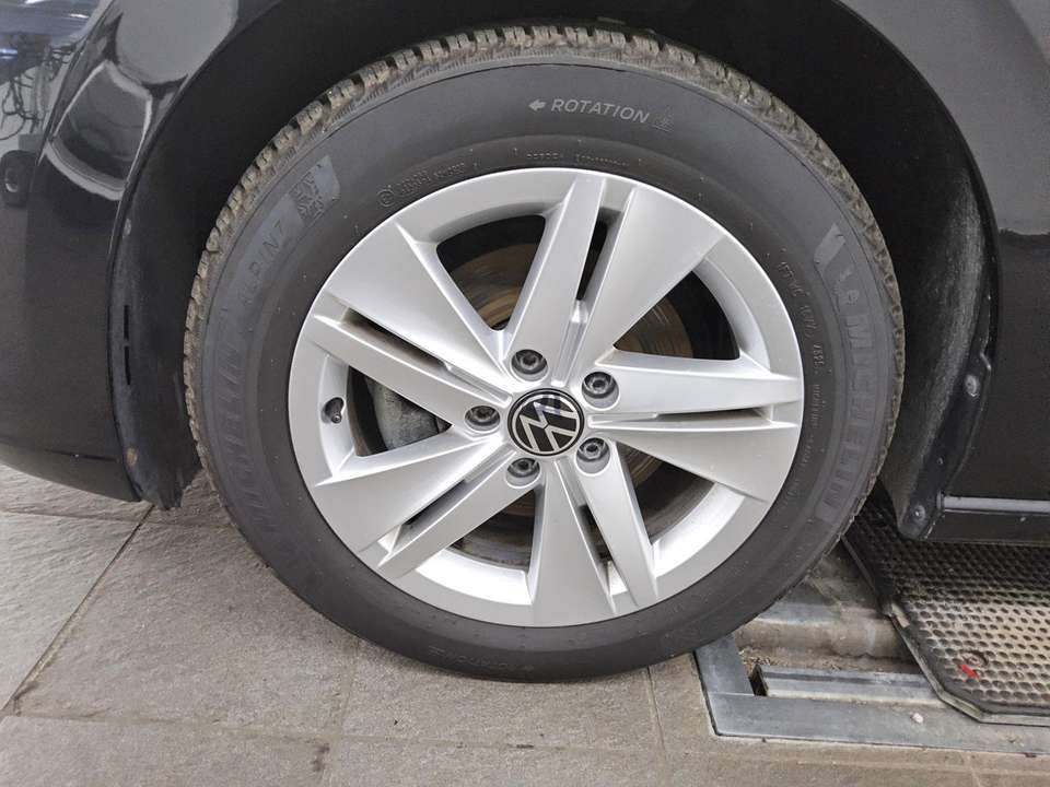 Volkswagen Golf - Imagem 11