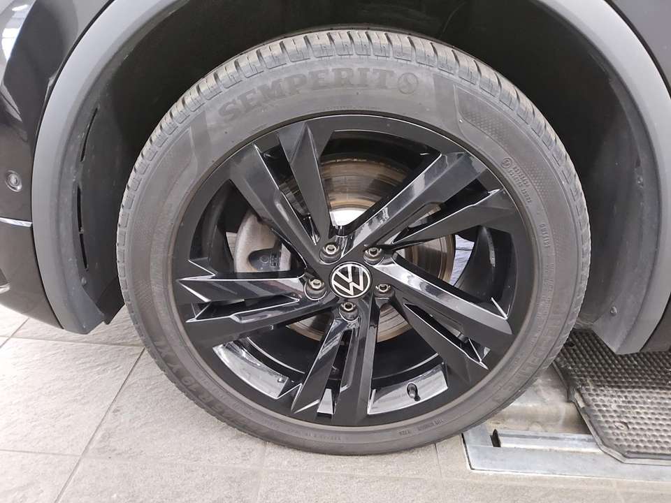 Volkswagen Tiguan - Imagem 12