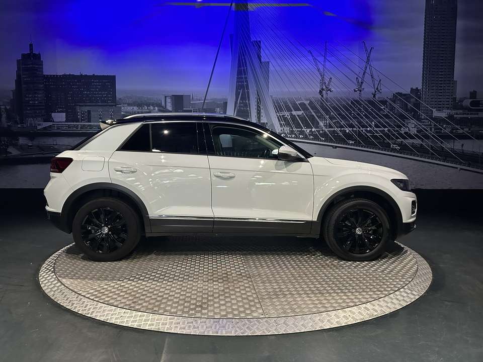 Volkswagen T-Roc - Imagem 2