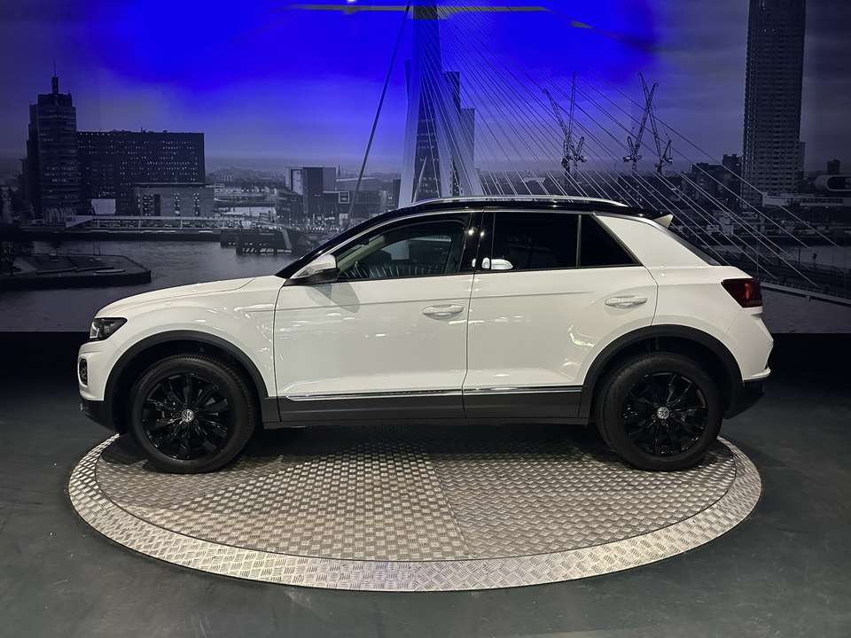 Volkswagen T-Roc - Imagem 7