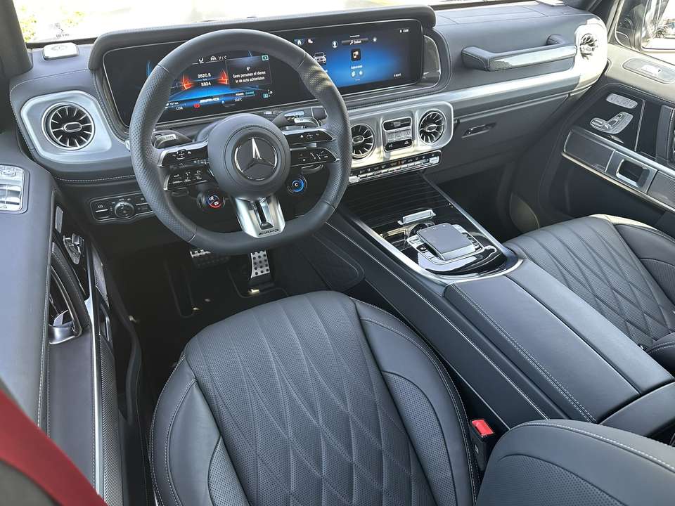 Mercedes-Benz G - Imagem 18