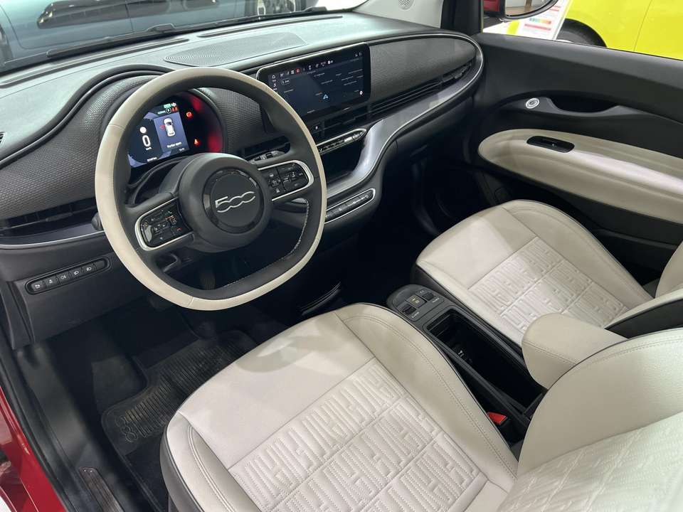 Fiat 500e - Imagem 9