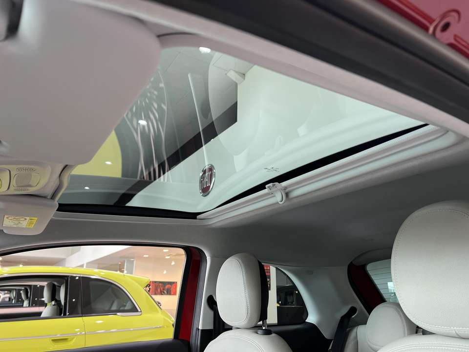 Fiat 500e - Imagem 14