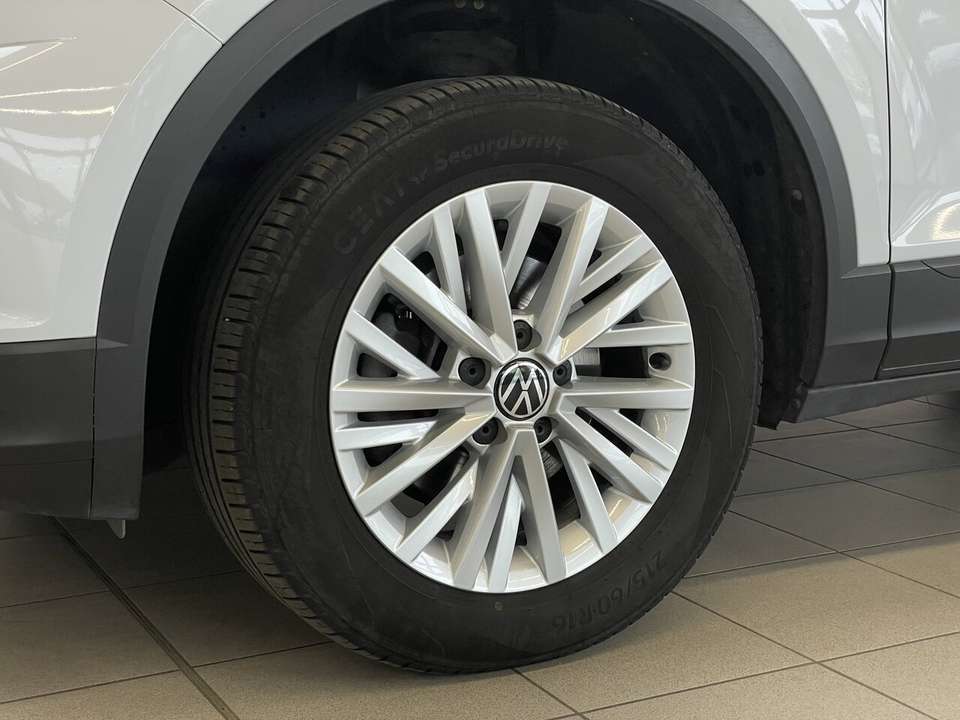 Volkswagen T-Roc - Imagem 8
