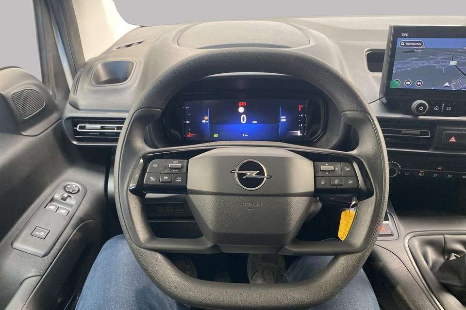 Opel Combo - Imagem 12