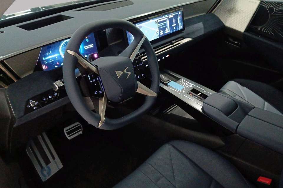 DS Automobiles N°8 - Imagem 9