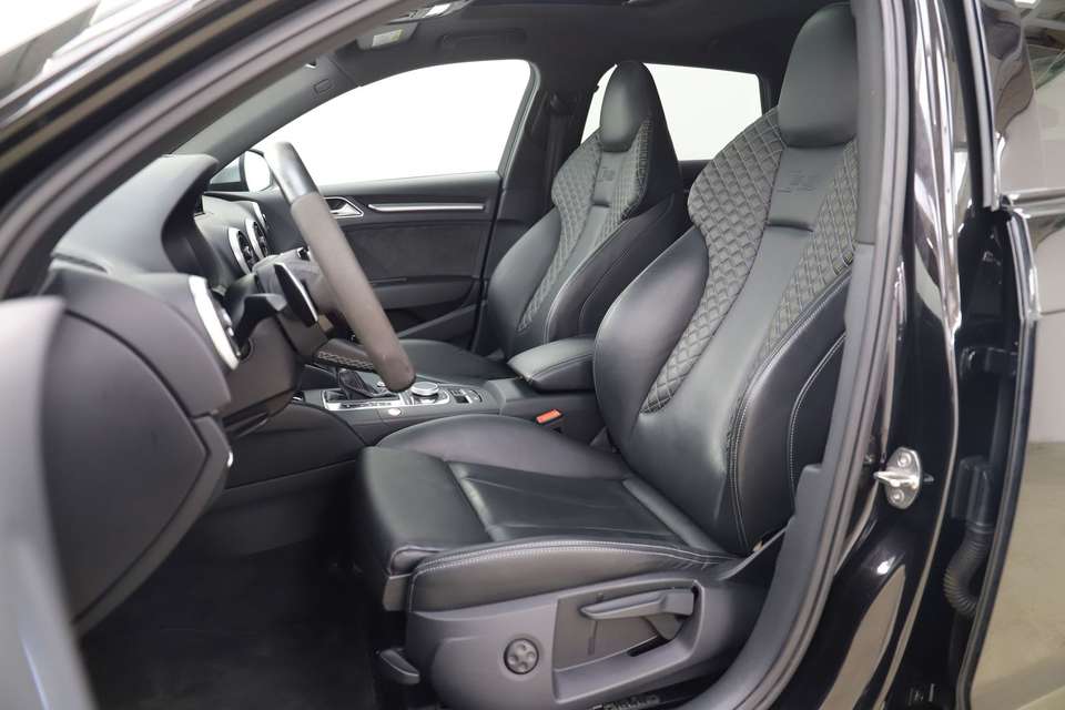 Audi RS3 - Imagem 9