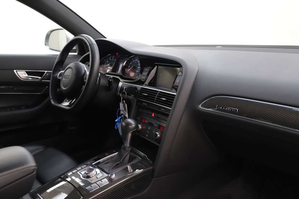 Audi RS6 - Imagem 10
