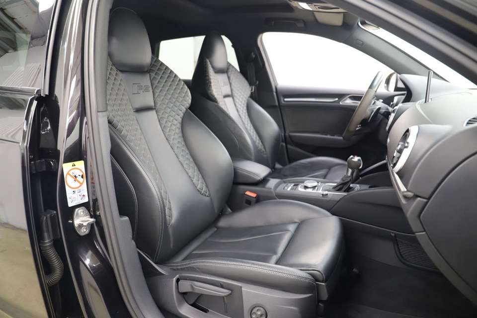 Audi RS3 - Imagem 10