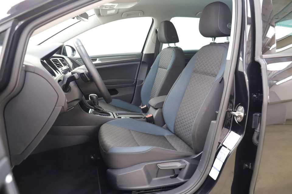 Volkswagen Golf - Imagem 9