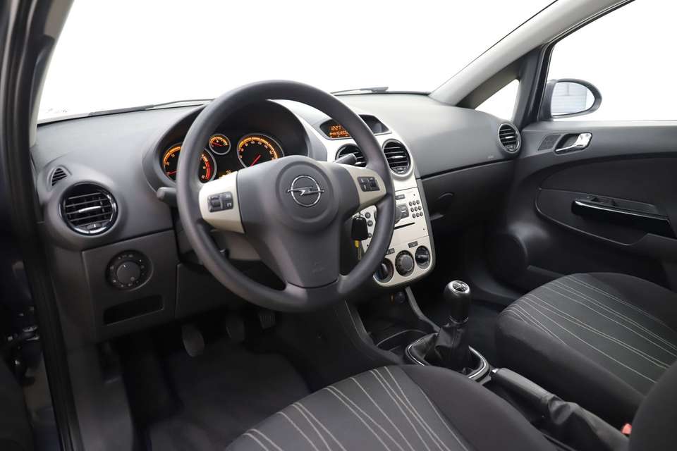 Opel Corsa - Imagem 13