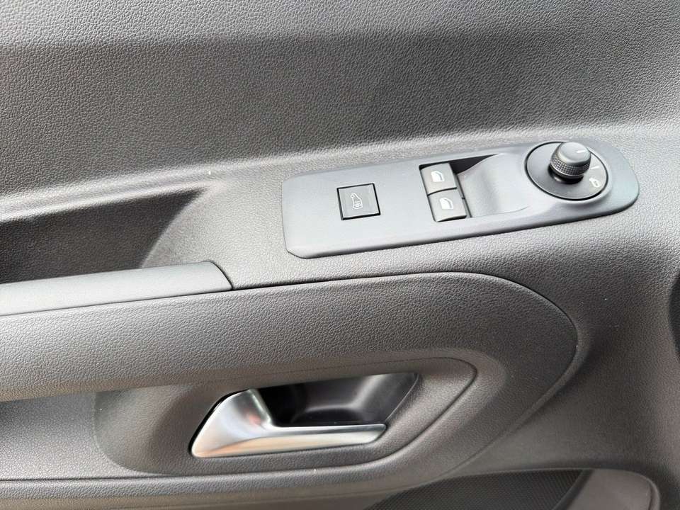 Opel Combo - Imagem 7